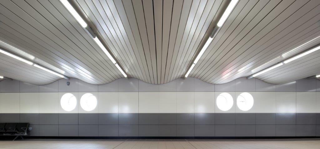 MKStation-TRA-720-Wall-Curved (1).jpg