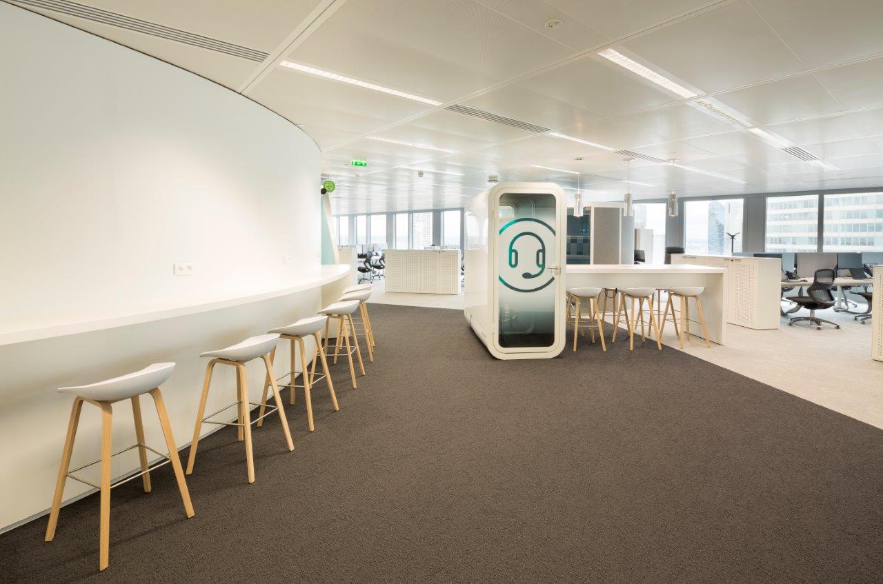 TourMajDel-Lrg-330c-com (2).jpg